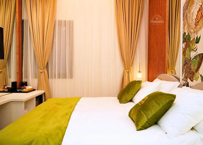 Traiano Boutique מלון 4*