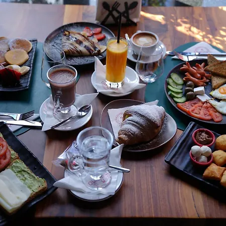 Traiano Boutique فندق دراس