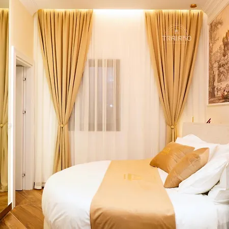 Traiano Boutique فندق