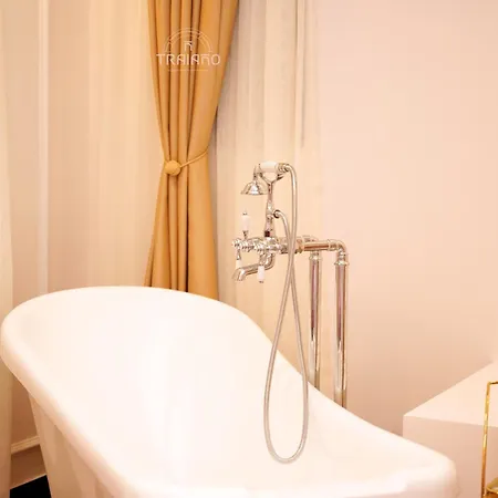 فندق Traiano Boutique
