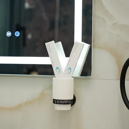 Traiano Boutique دراس