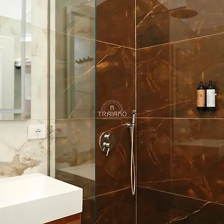 Traiano Boutique 4* دراس