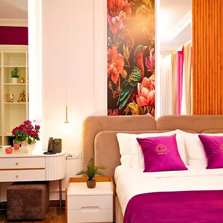 فندق Traiano Boutique 4*